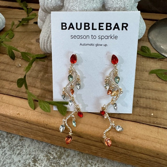 BAUBLEBAR CHRISTMAS “SEASON TO SPARKLE” RHINESTONE  STATEMENT EARRINGS - Picture 3 of 8